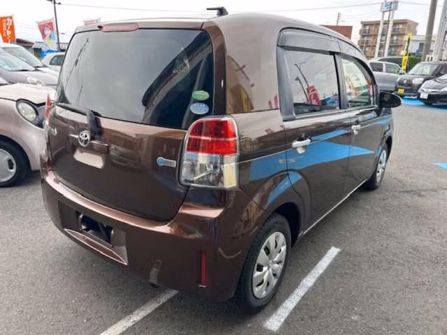 TOYOTA SPADE