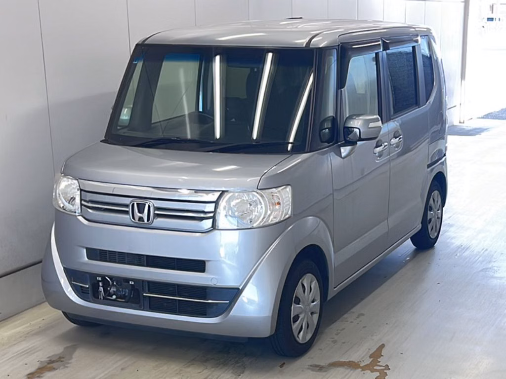 HONDA N-BOX