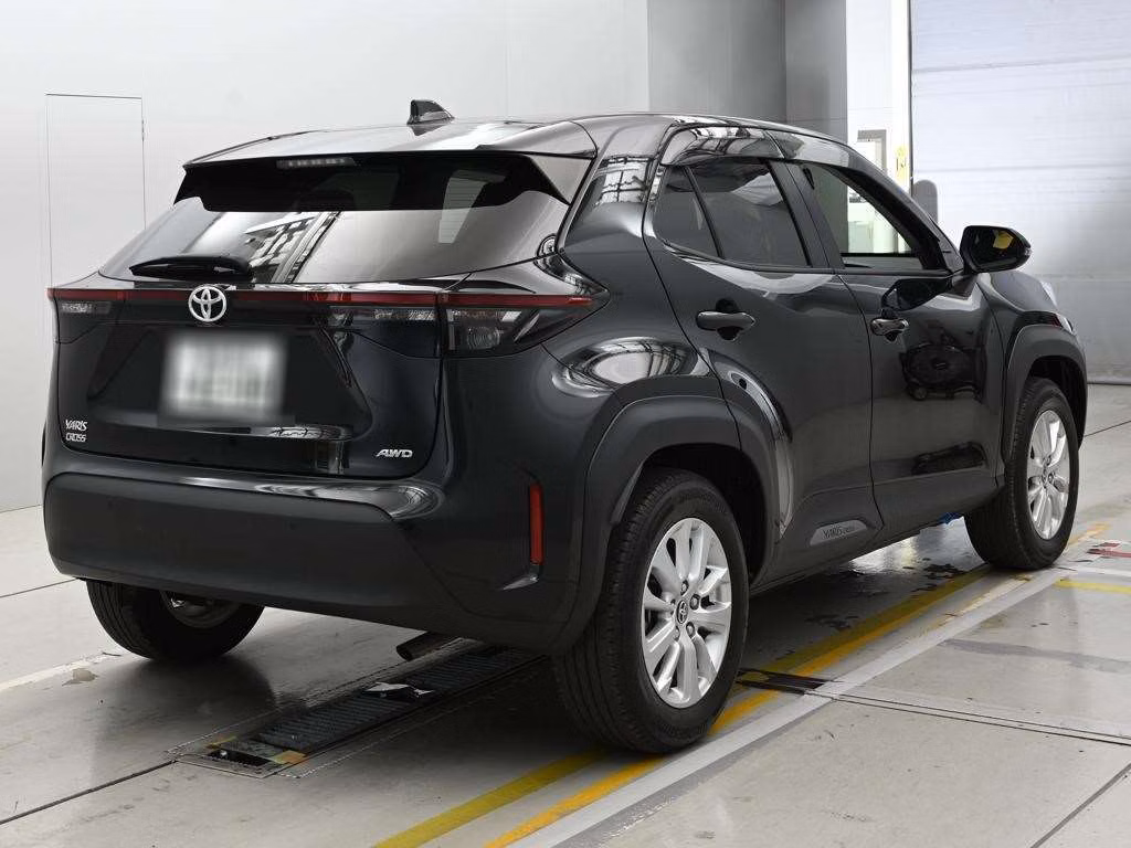TOYOTA YARIS CROSS