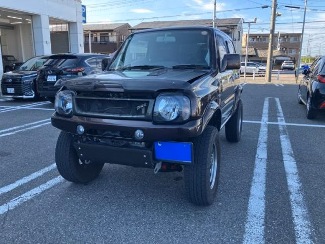 SUZUKI JIMNY SIERRA