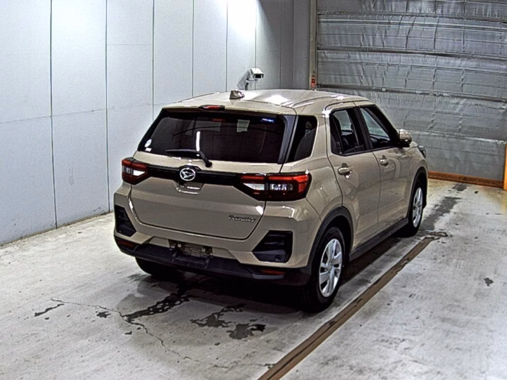 DAIHATSU ROCKY