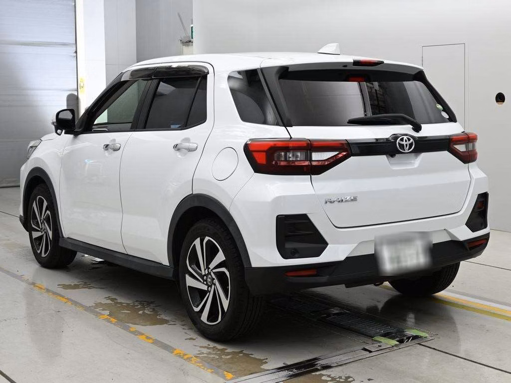 TOYOTA RAIZE