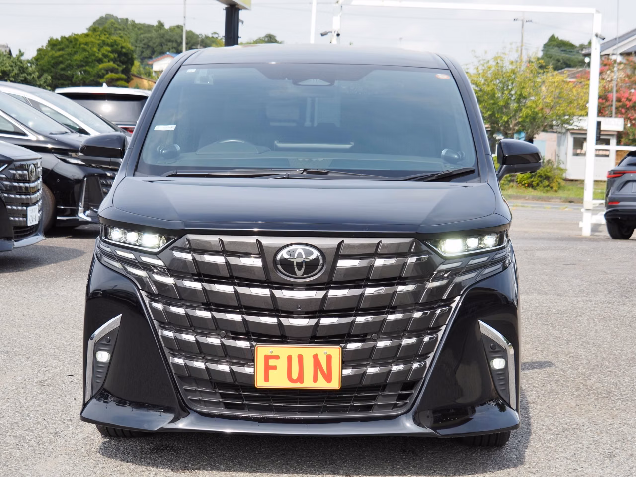 TOYOTA ALPHARD