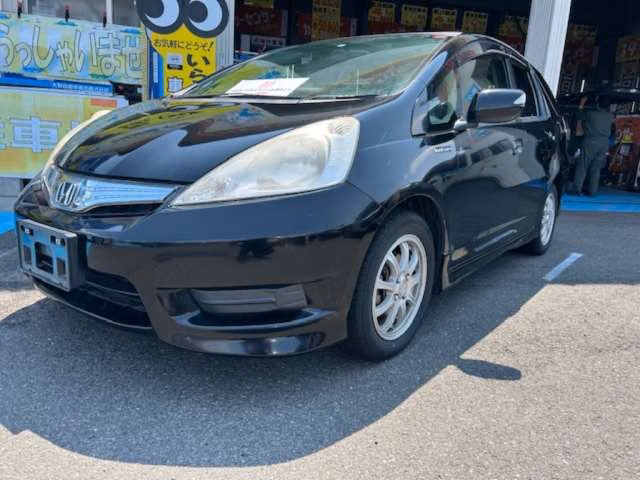 HONDA FIT SHUTTLE