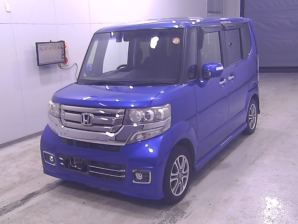 HONDA N-BOX