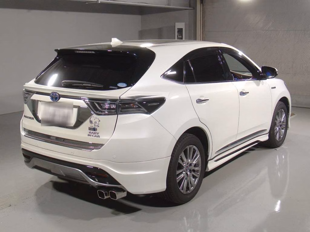TOYOTA HARRIER