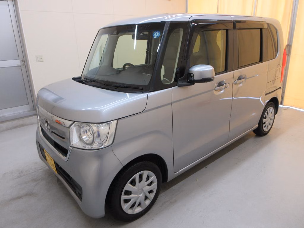 HONDA N-BOX