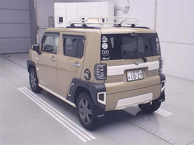 DAIHATSU TAFT
