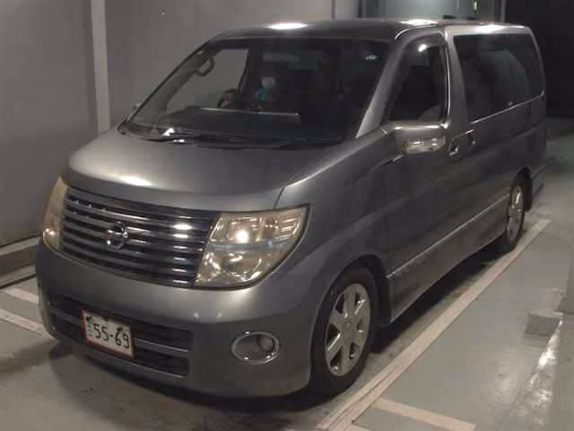 NISSAN ELGRAND