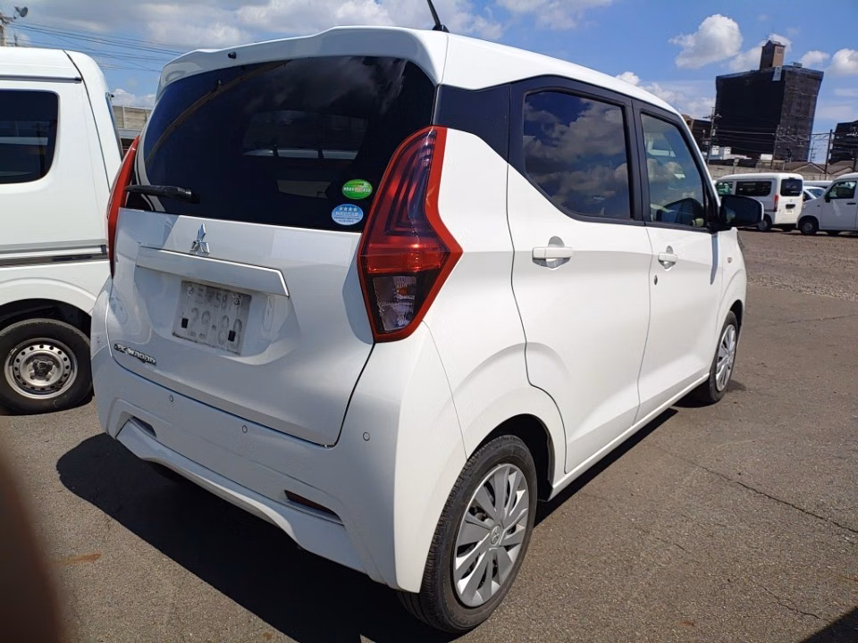 MITSUBISHI EK WAGON