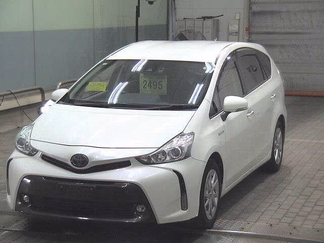 TOYOTA PRIUS ALPHA
