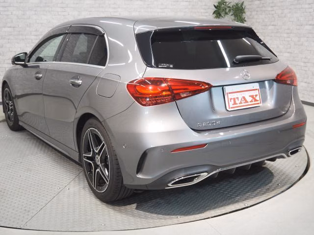 MERCEDES-BENZ A-CLASS