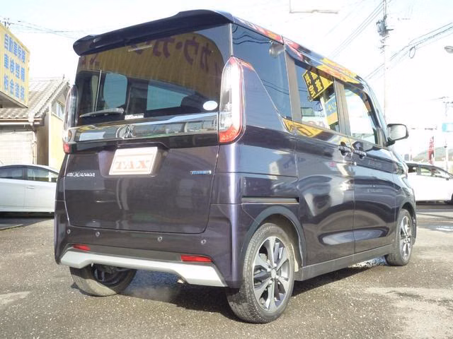 MITSUBISHI EK SPACE
