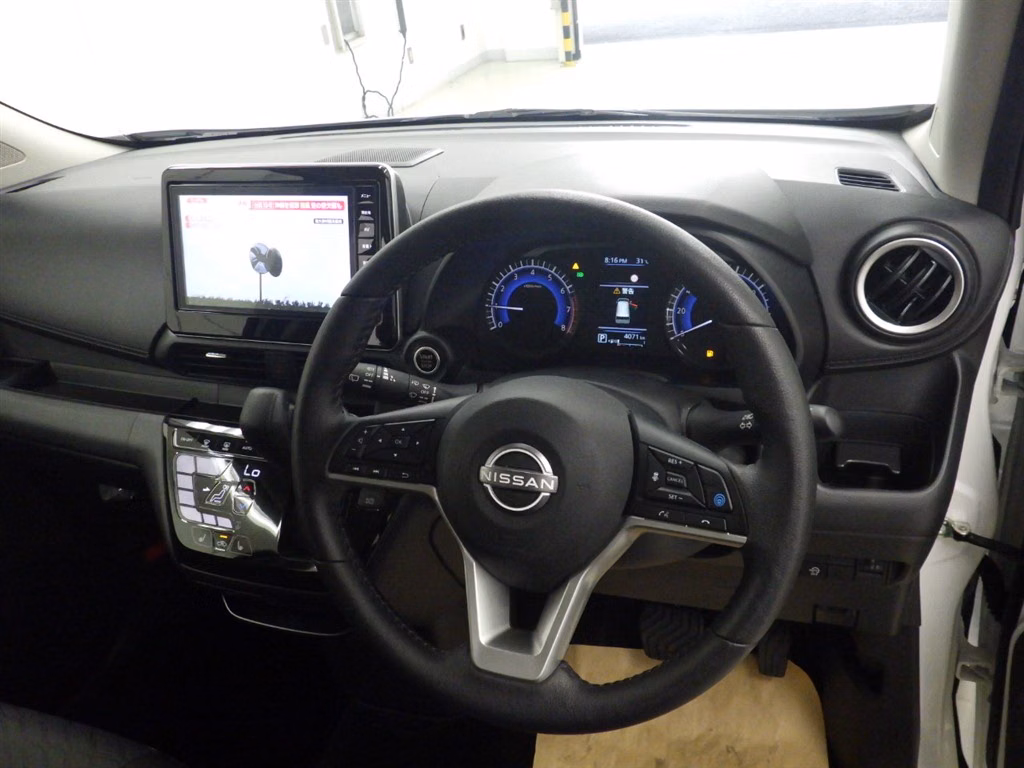 NISSAN DAYZ