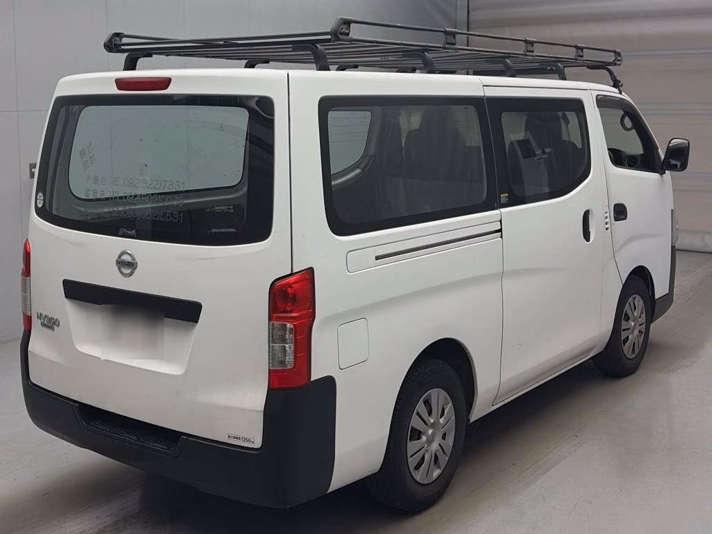 NISSAN NV350 CARAVAN
