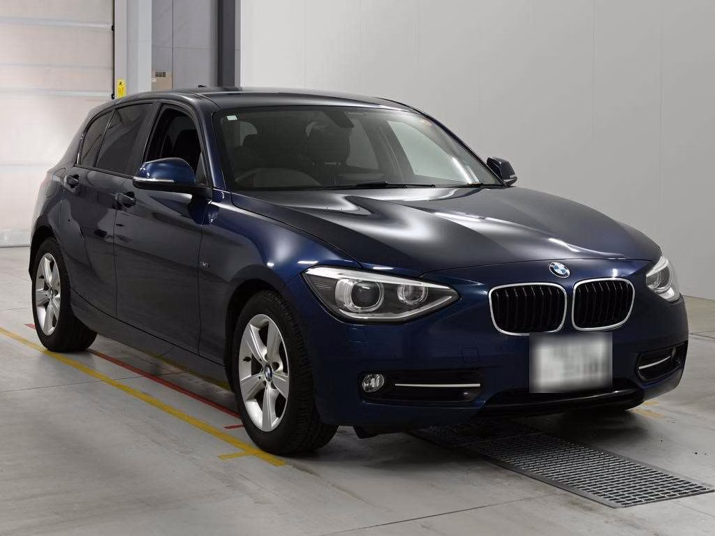 BMW 1-SERIES