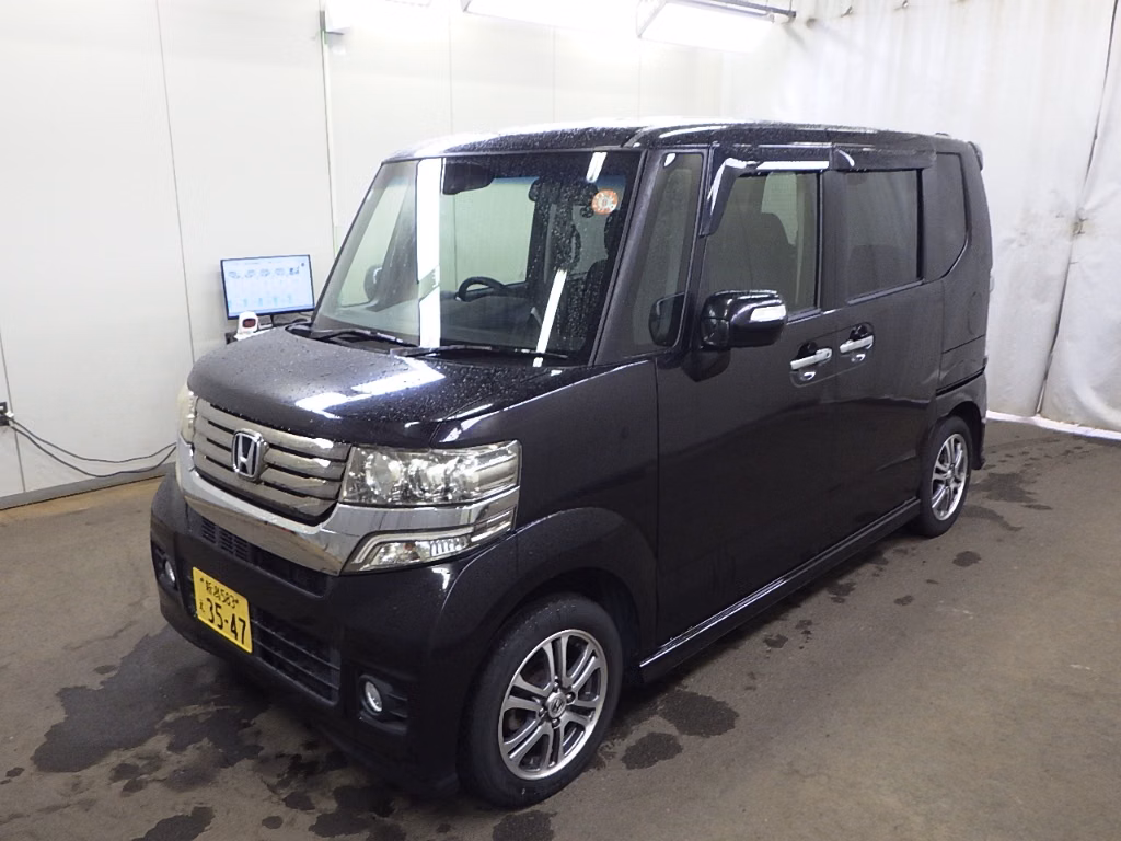 HONDA N-BOX