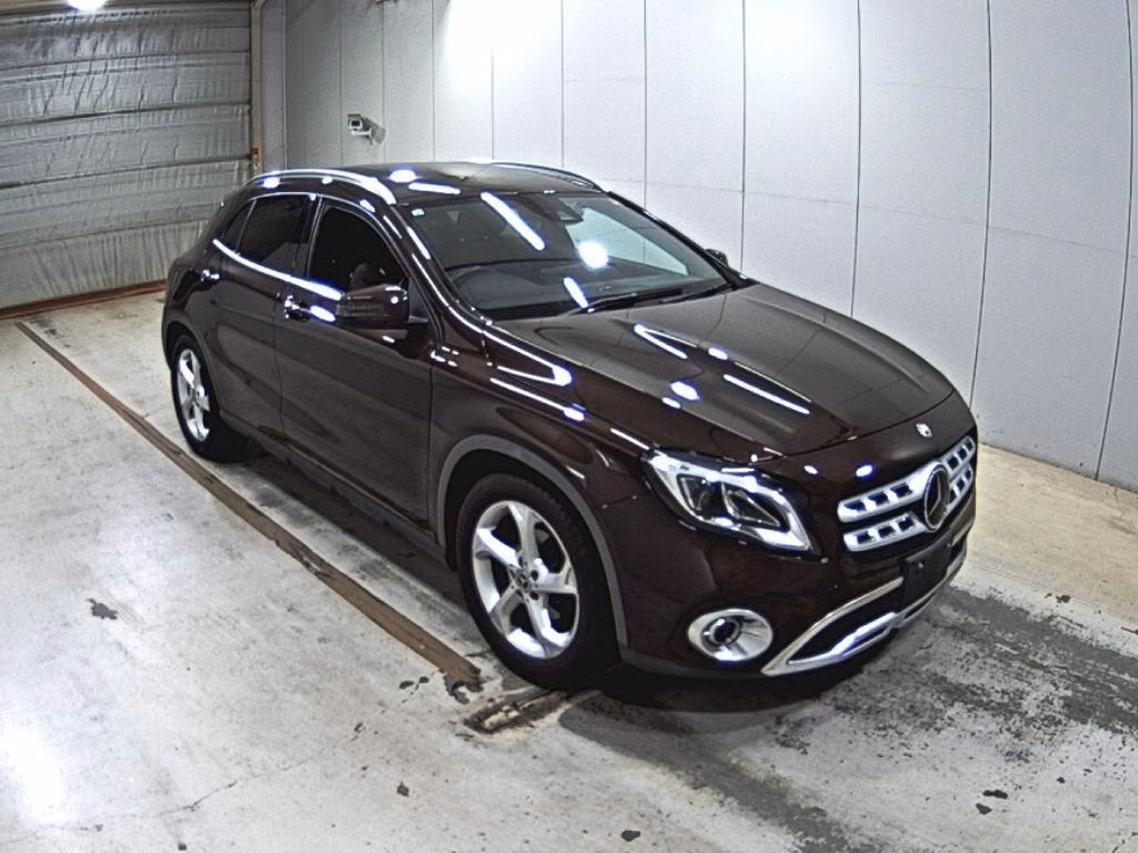 Mercedes-Benz GLA-Class