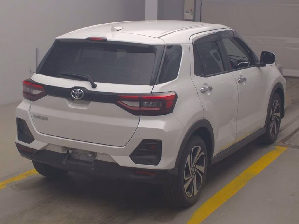 TOYOTA RAIZE