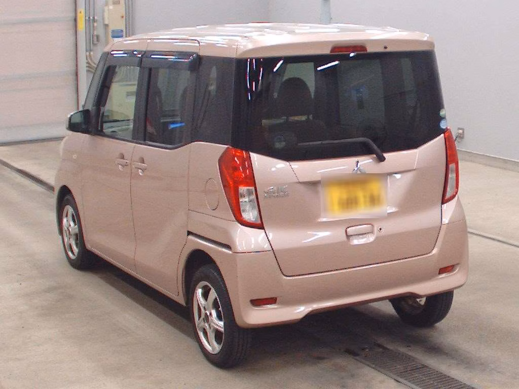 MITSUBISHI EK SPACE