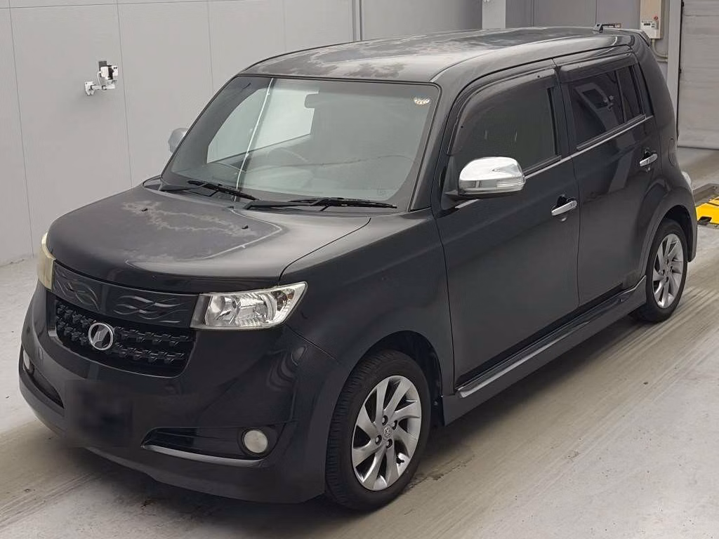 TOYOTA BB