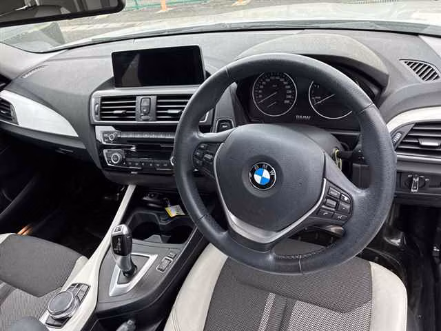 BMW 1-SERIES