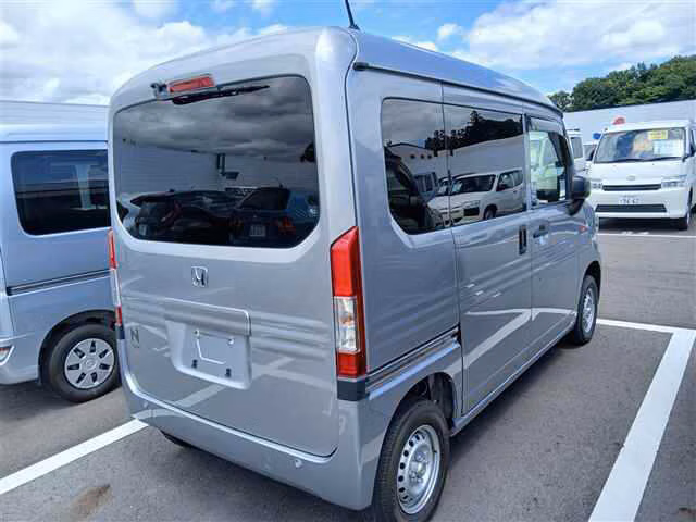 HONDA N-VAN