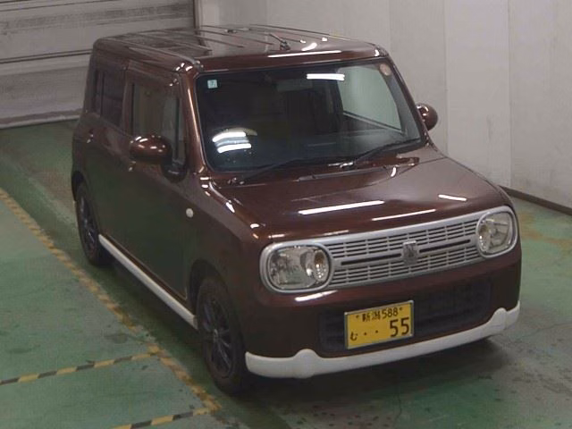 Suzuki Alto Lapin