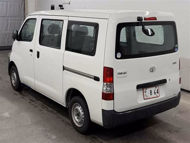 TOYOTA LITE ACE