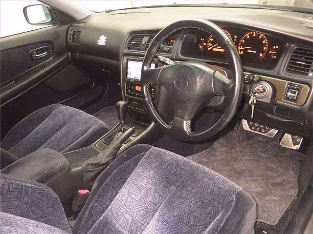 TOYOTA MARK II