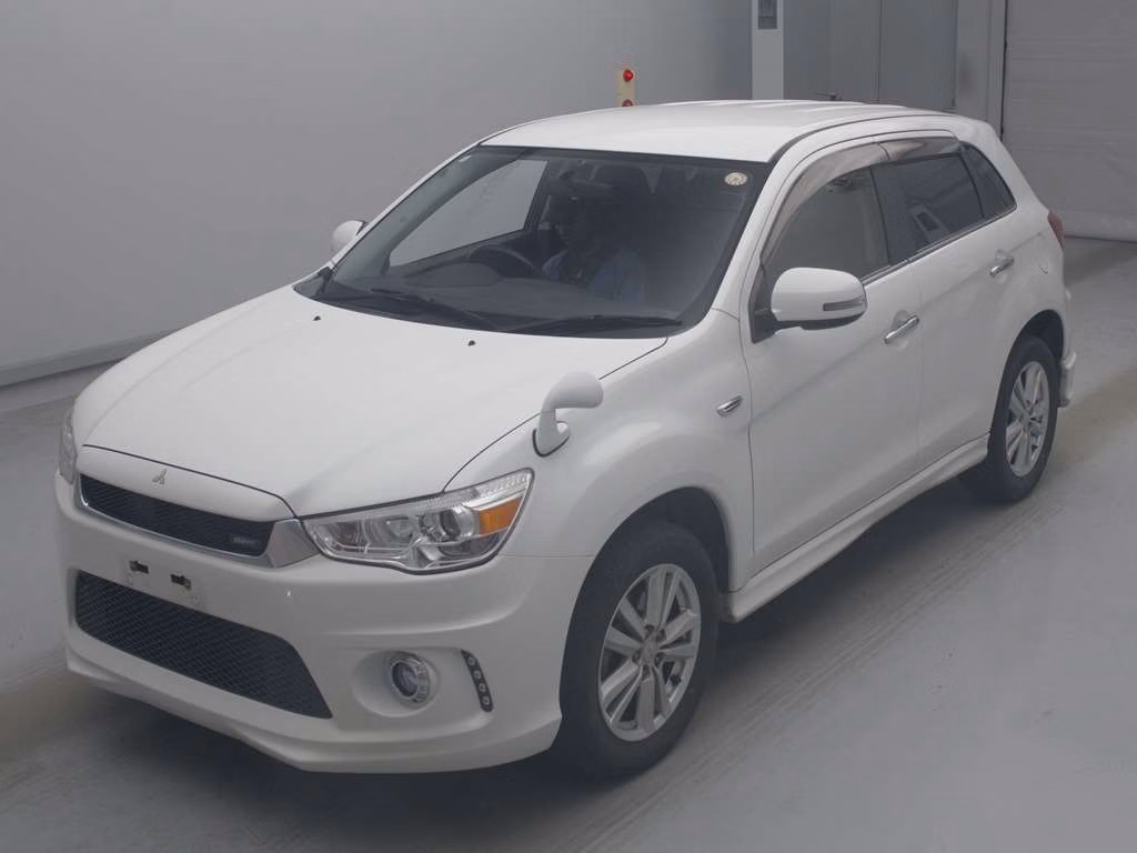 MITSUBISHI RVR