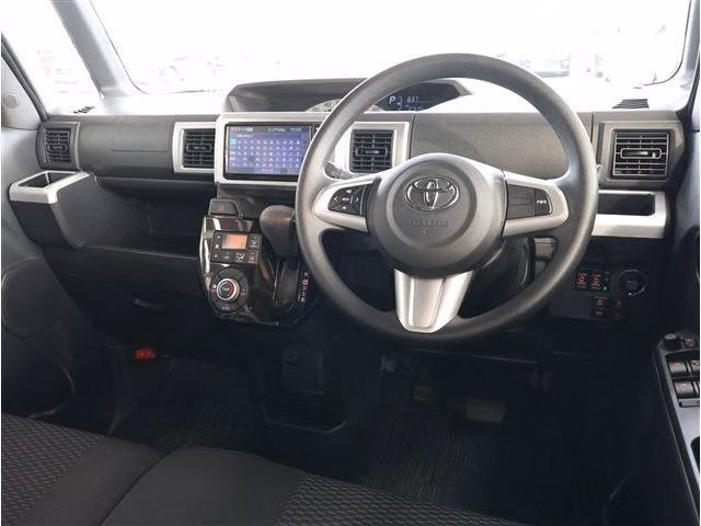 TOYOTA PIXIS MEGA