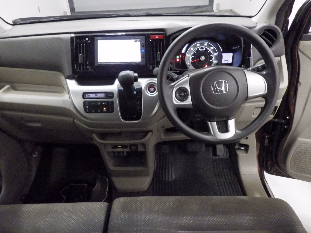 HONDA N-WGN