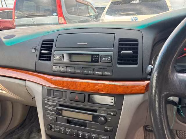 TOYOTA MARK II