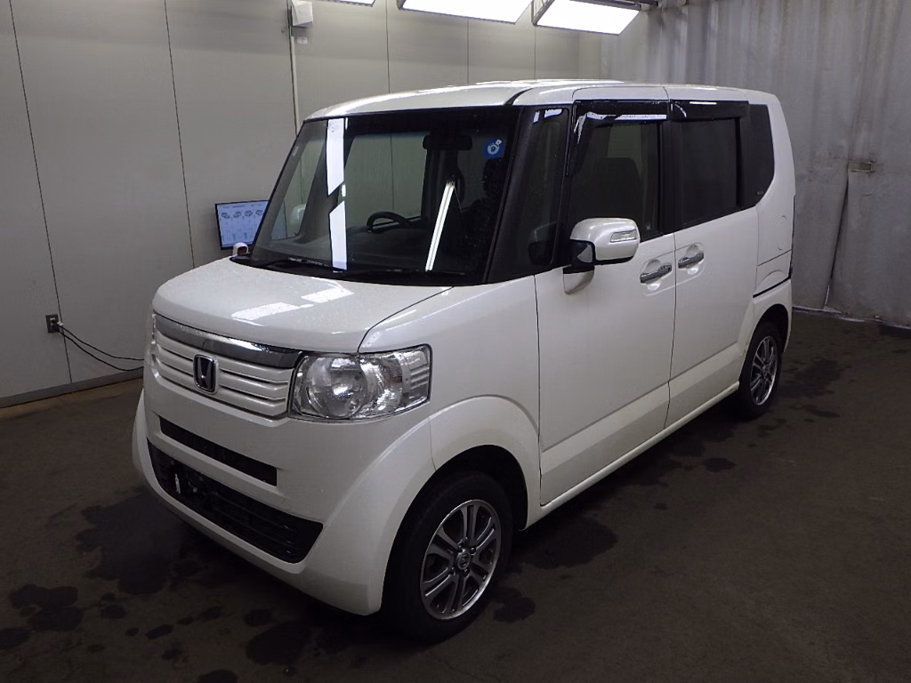 HONDA N-BOX
