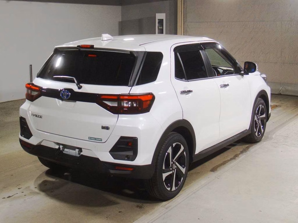 TOYOTA RAIZE