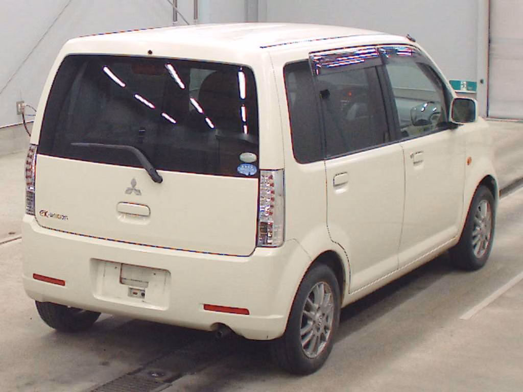MITSUBISHI EK WAGON