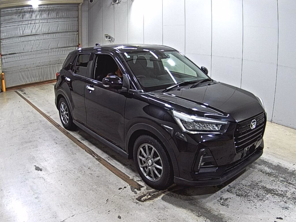 DAIHATSU ROCKY