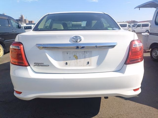TOYOTA COROLLA AXIO