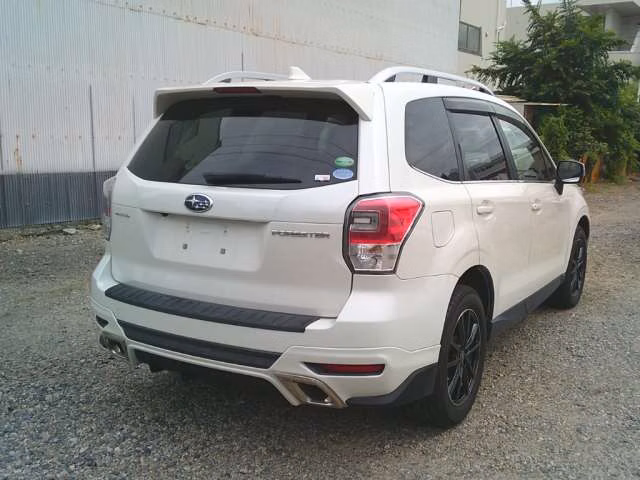 SUBARU FORESTER