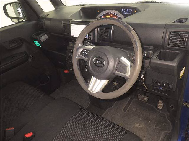 DAIHATSU WAKE