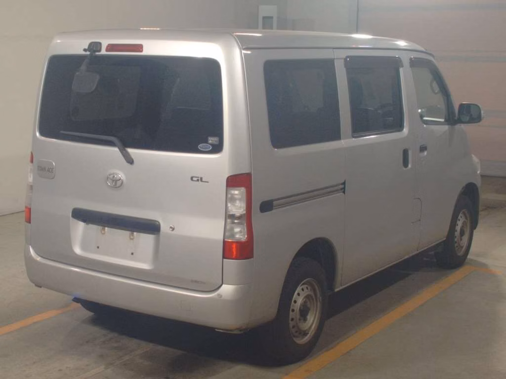 TOYOTA TOWN ACE