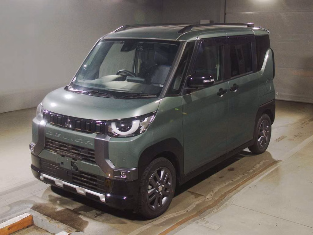 MITSUBISHI DELICA MINI
