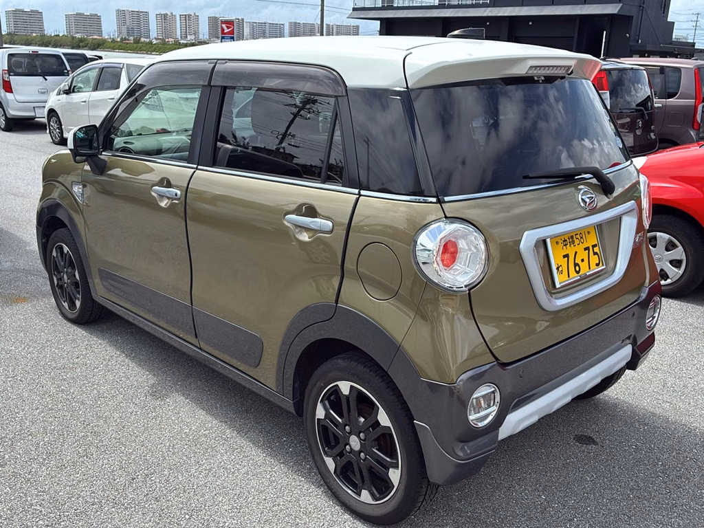DAIHATSU CAST