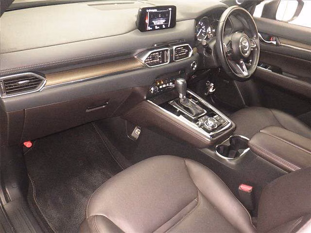 MAZDA CX-8