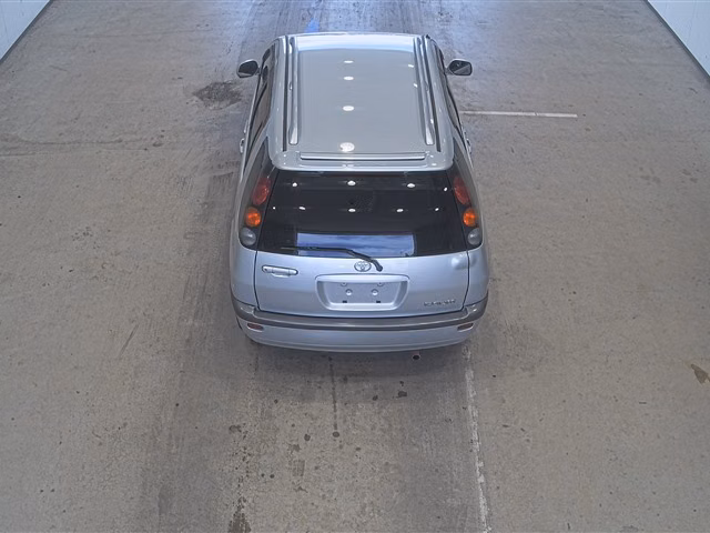 TOYOTA RAUM