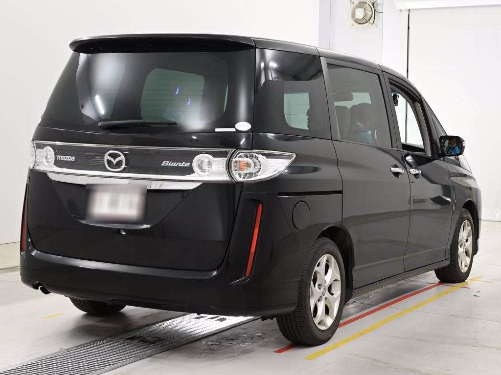MAZDA BIANTE