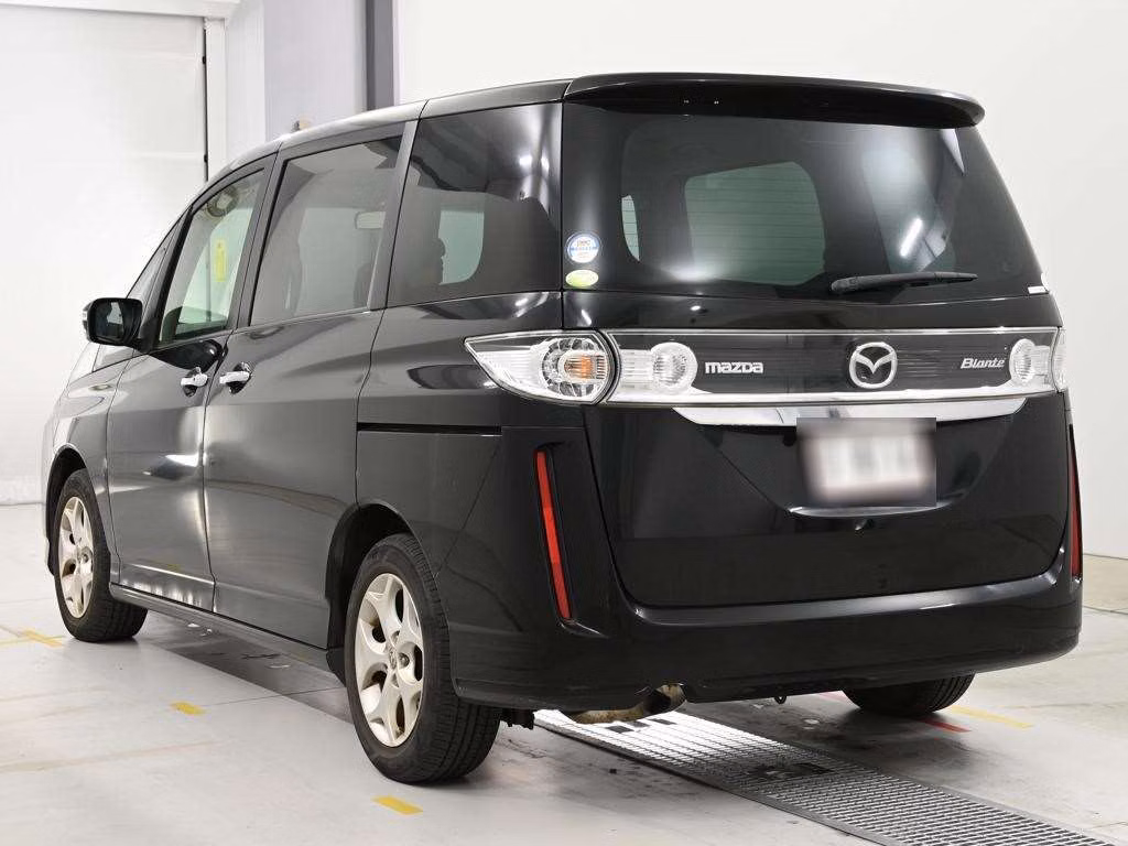 MAZDA BIANTE
