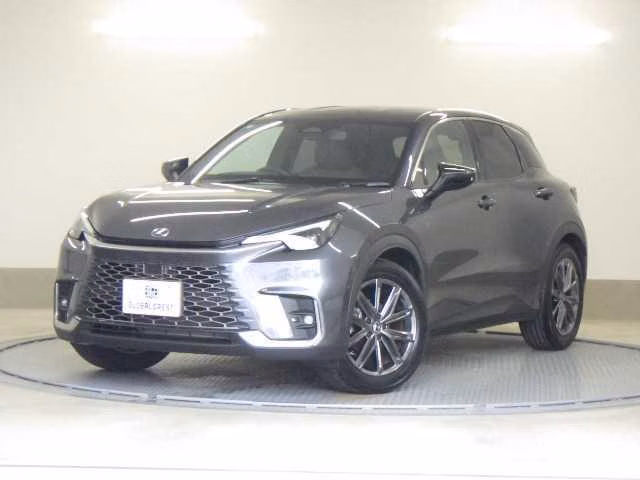 LEXUS LBX