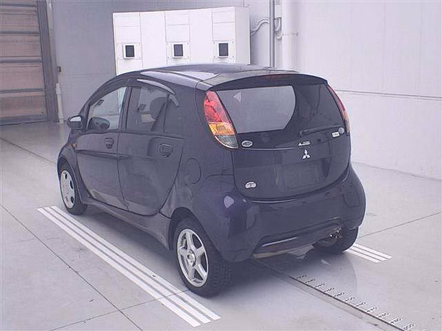 MITSUBISHI I